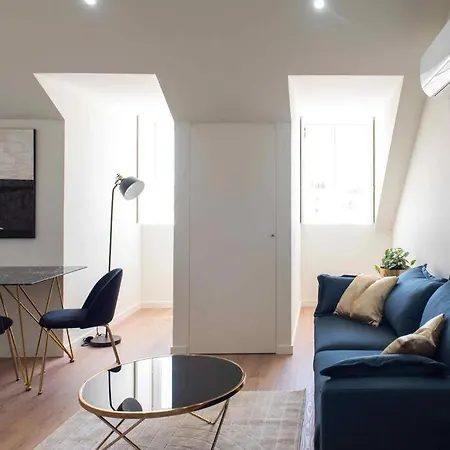 Pardal 2b - Penthouse In Alcantara - Parking Nearby Daire Lisboa