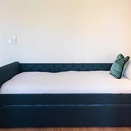 Appartement Pardal 2b - Penthouse In Alcantara - Parking Nearby