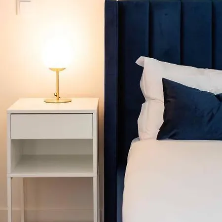 Lejlighed Pardal 2b - Penthouse In Alcantara - Parking Nearby *